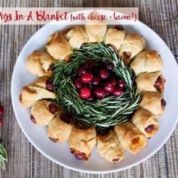 30-Minute Holiday Pigs In Blanket Recipe