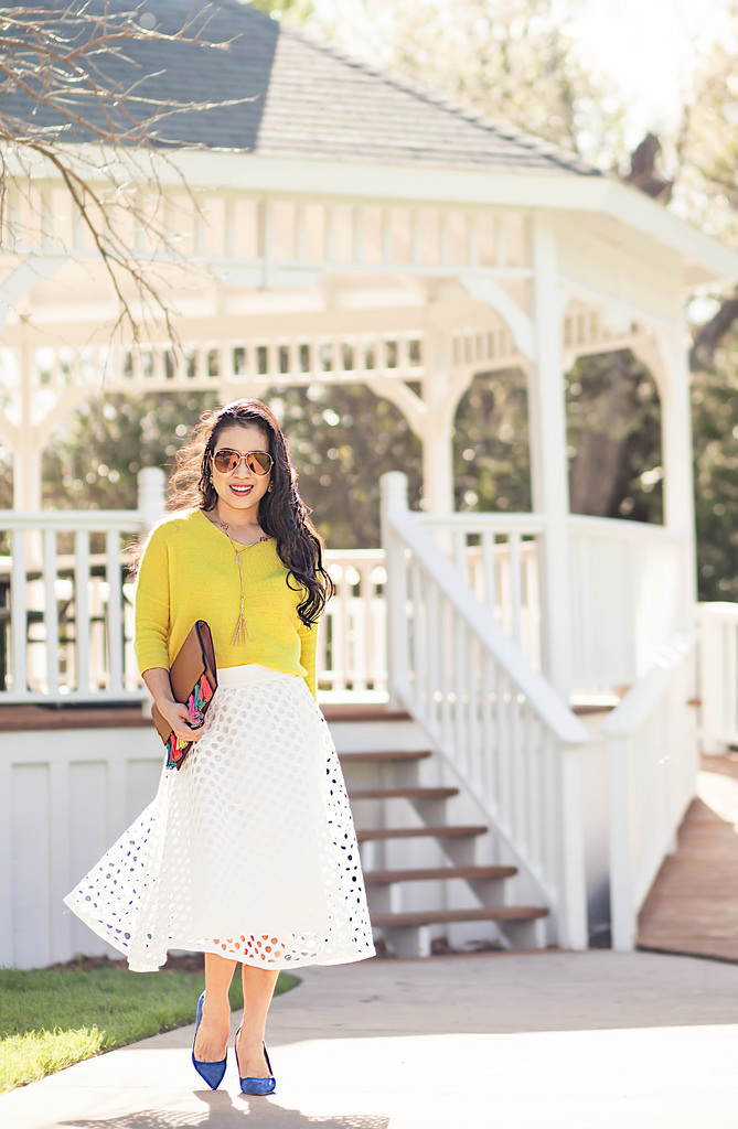 Eyelet Details and Bright Spring Colors // Giveaway!