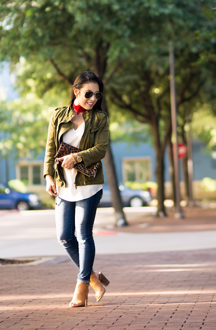 utility jacket, red bandana, open-toe booties, leopard clutch, ray ban aviators | spring fall outfit