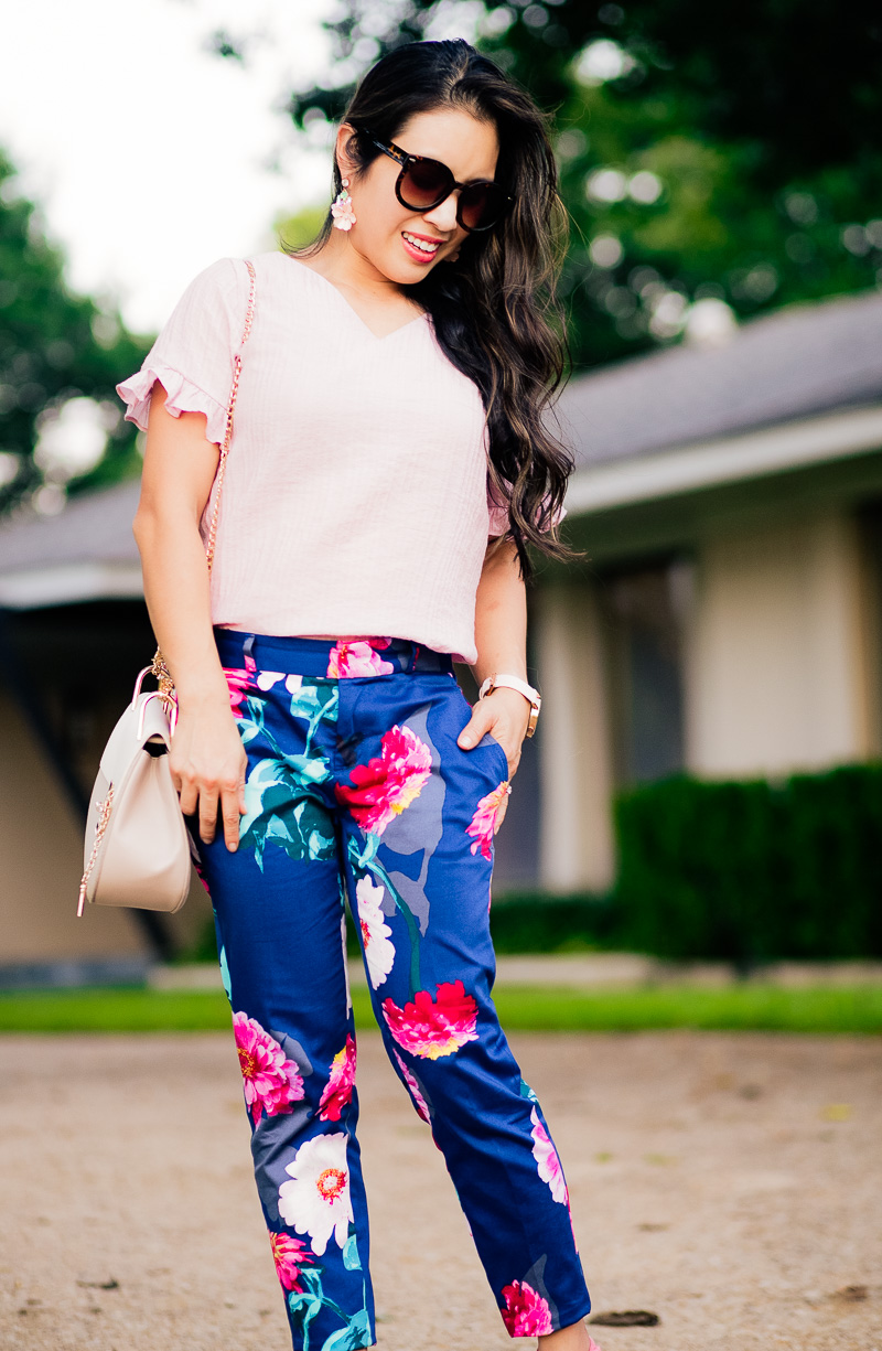 cute & little | petite fashion blog | flutter ruffle seersucker blouse, navy floral pants, pink tie pumps, chloe drew dupe bag, baublebar flower earrings | summer fall transition outfit