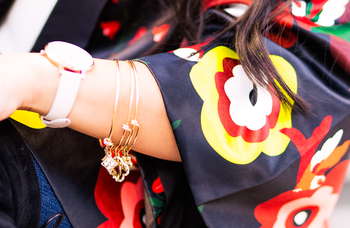 cute & little | petite fashion blog | floral kimono, amrita singh bangle bracelets