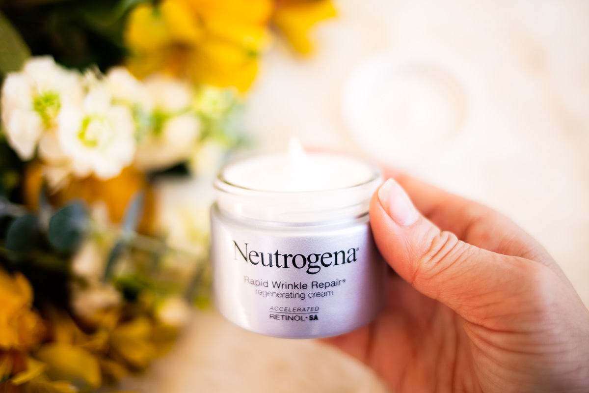 cute & little blog | neutrogena rapid wrinkle regenerating cream review