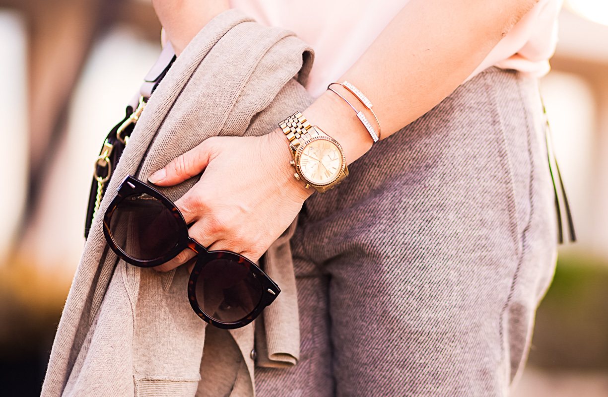 cute & little blog | petite fashion | gold accessories, michael kors watch, sole society mixed metal gold silver bracelets 