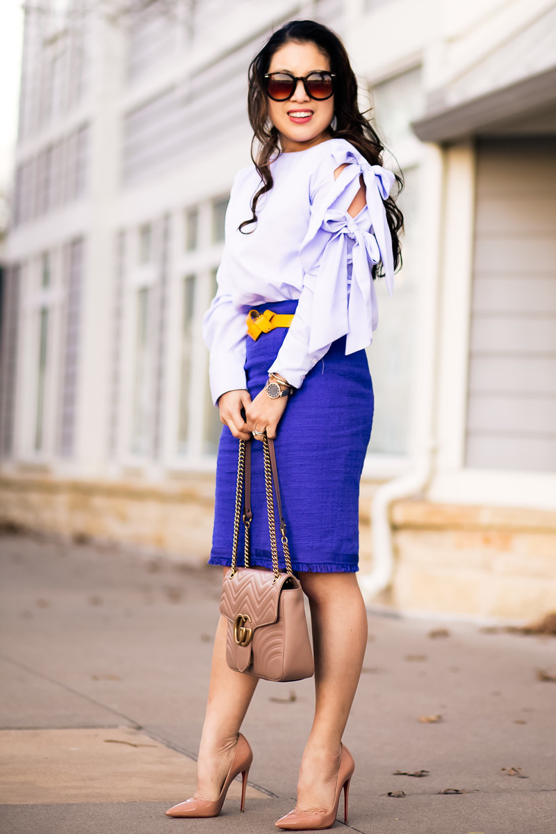 Cute Shirt With Bows And Skirt With Fringe