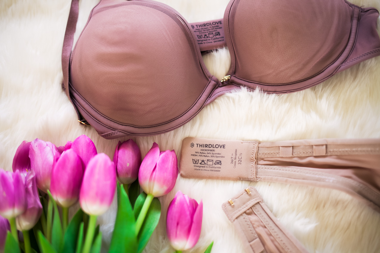cute & little | thirdlove bra review | perfect contour plunge, strapless bra | itchless tag design