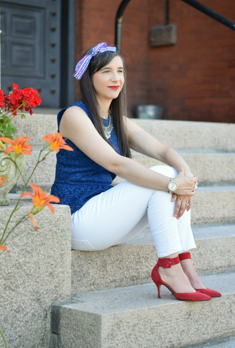 Fourth-of-July-Patriotic-Outfit-Teacher-Blogger
