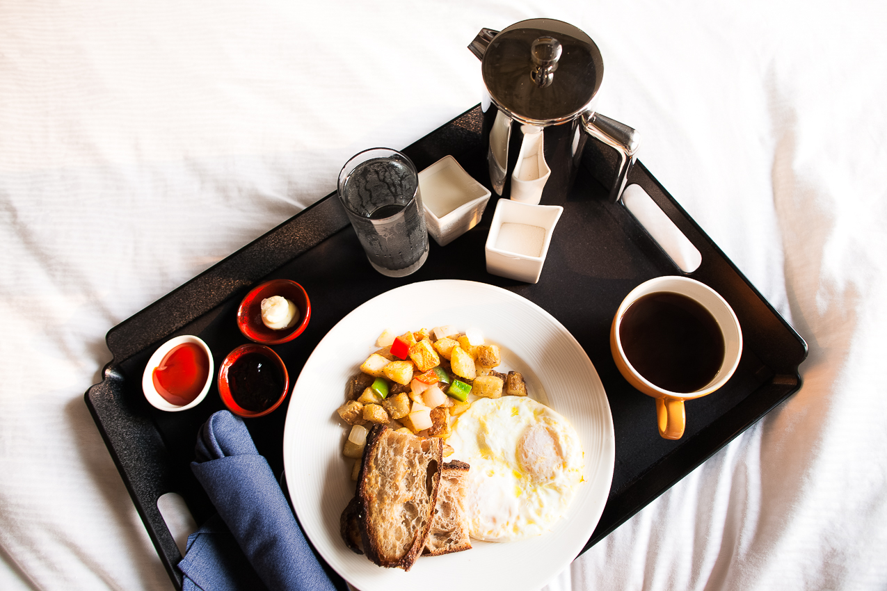 cute & little | portland oregon hi-lo hotel review | breakfast in bed - Hi Lo Hotel: Modern Minimalism in the Heart of Portland by popular Dallas blogger cute & little