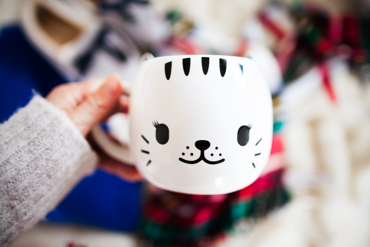 holiday cat lady gift idea | happy cat heat changing mug | attic salt | allen premium outlets review - Shop Allen Premium Outlets for Your Last Minute Gift Ideas by popular Dallas style blogger cute & little