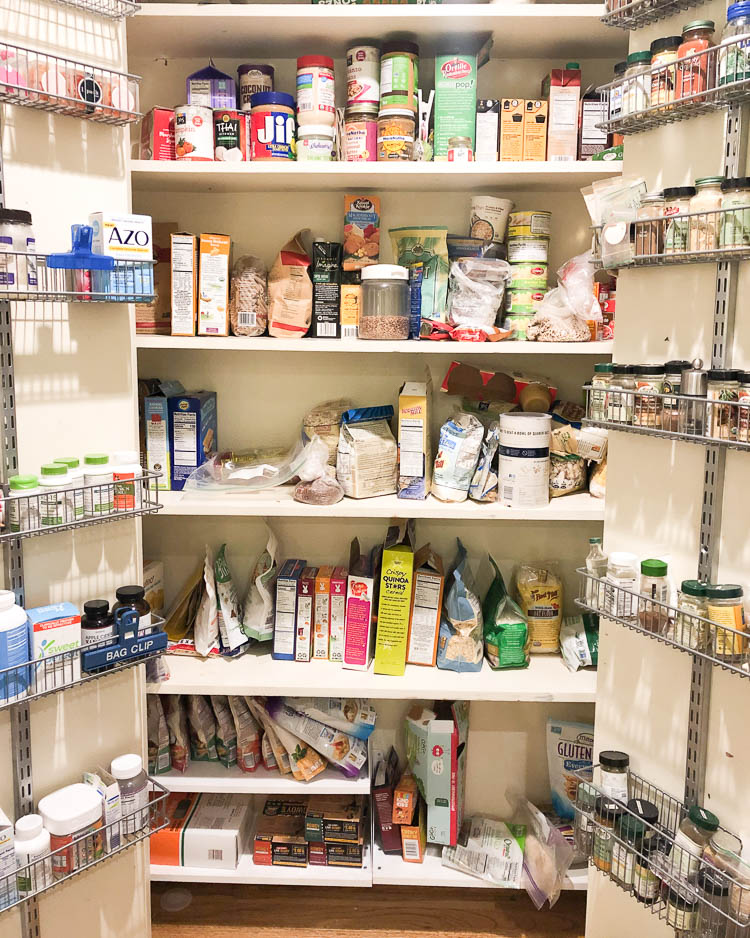 cute & little | dallas lifestyle blog | small pantry organization | before | | 5 Easy Tips for Small Pantry Organization by popular Dallas lifestyle blog, Cute and Little: image of an unorganized small pantry. 